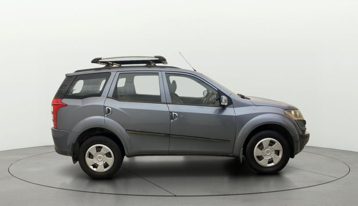 2014 Mahindra XUV500 W4, Diesel, Manual, 1,12,565 km, Right Side View