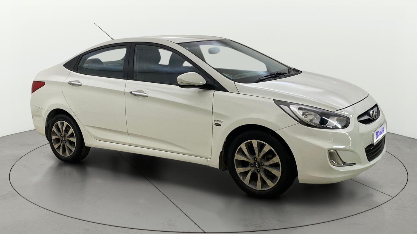 2014 Hyundai Verna FLUIDIC 1.6 VTVT SX, Petrol, Manual, 22,832 km, SRP