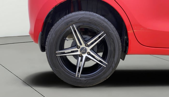 2023 Maruti Swift VXI, Petrol, Manual, 24,919 km, Right Rear Wheel