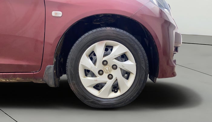 2013 Honda Amaze 1.5L I-DTEC S, Diesel, Manual, 67,162 km, Right Front Wheel