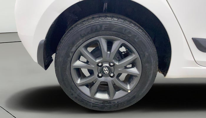 2020 Hyundai Elite i20 SPORTZ PLUS 1.2, Petrol, Manual, 13,751 km, Right Rear Wheel