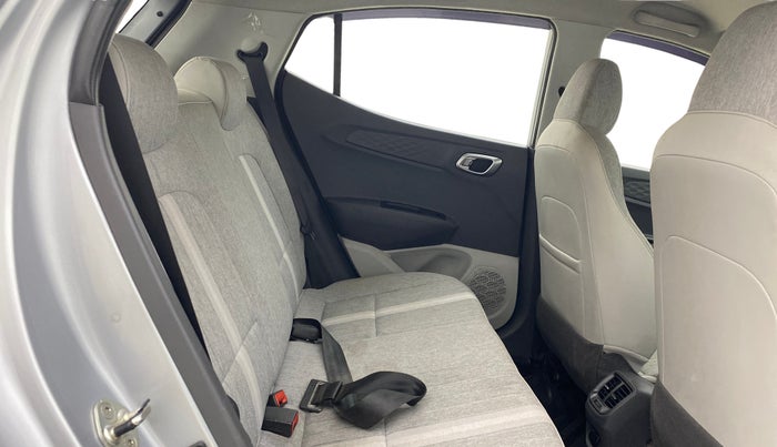 2019 Hyundai GRAND I10 NIOS SPORTZ AMT 1.2 KAPPA VTVT, Petrol, Automatic, 40,111 km, Right Side Rear Door Cabin