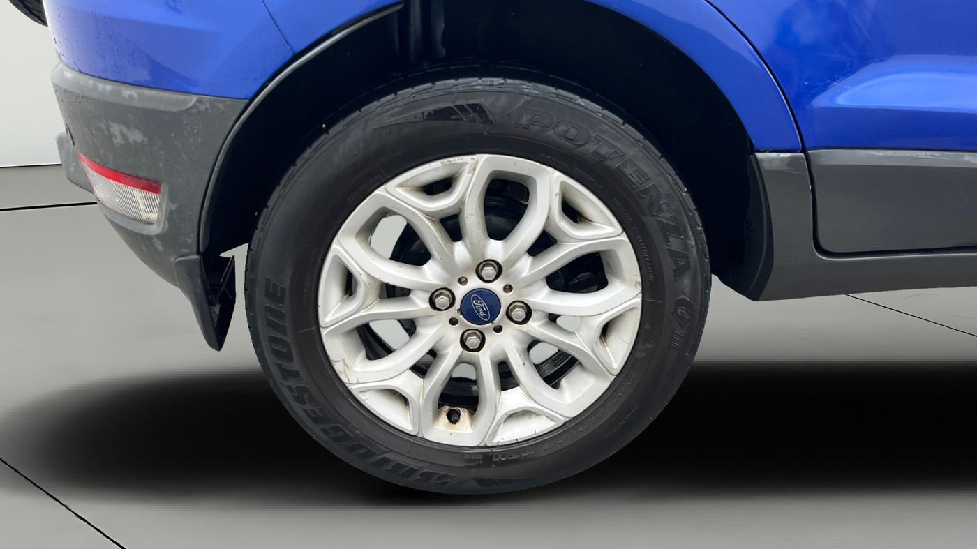 2015 Ford Ecosport TITANIUM 1.5L PETROL AT, Petrol, Automatic, 1,04,327 km, Right Rear Wheel