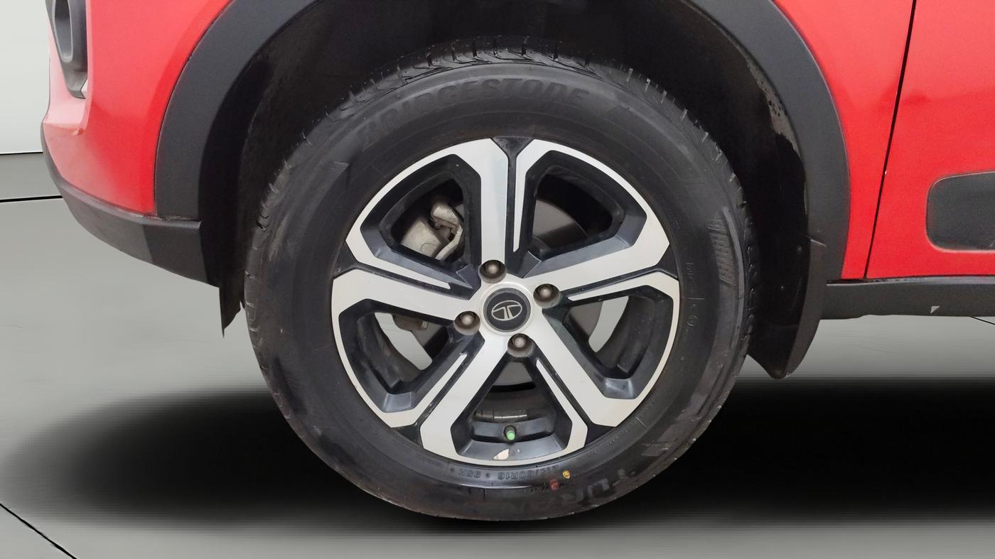 2022 Tata NEXON XZ PLUS PETROL, Petrol, Manual, 16,153 km, Left Front Wheel