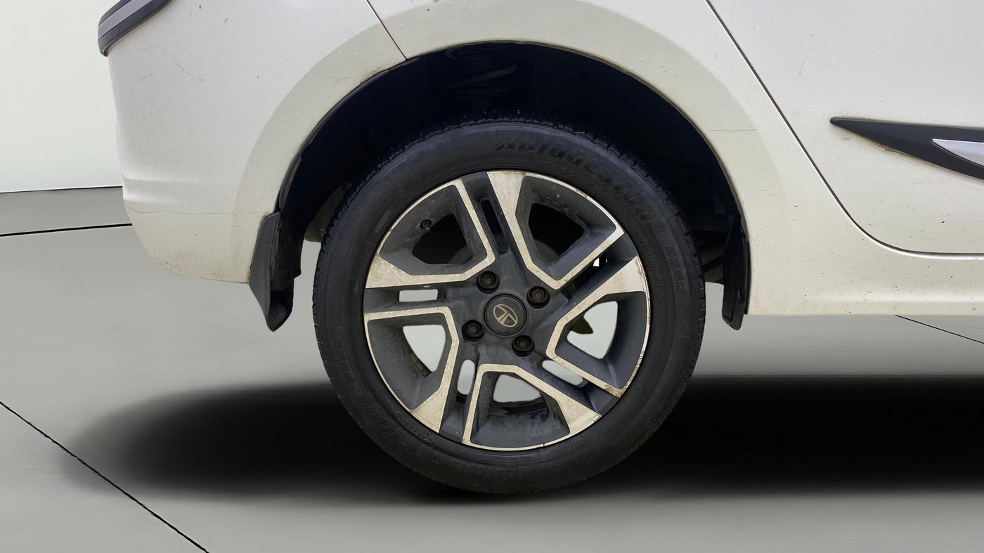 2022 Tata TIGOR XZ PLUS PETROL, Petrol, Manual, 82,276 km, Right Rear Wheel