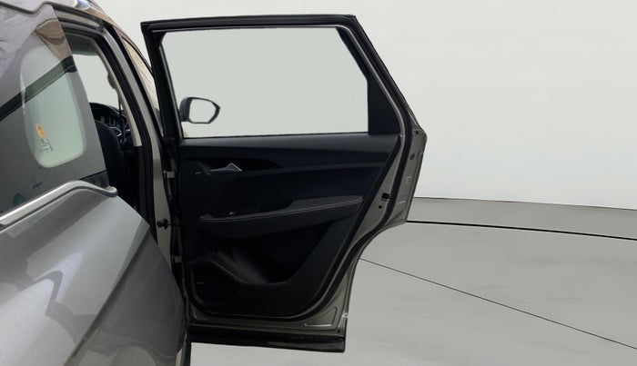 2019 MG HECTOR SHARP HYBRID 1.5 PETROL, Petrol, Manual, 20,703 km, RHS Rear Door