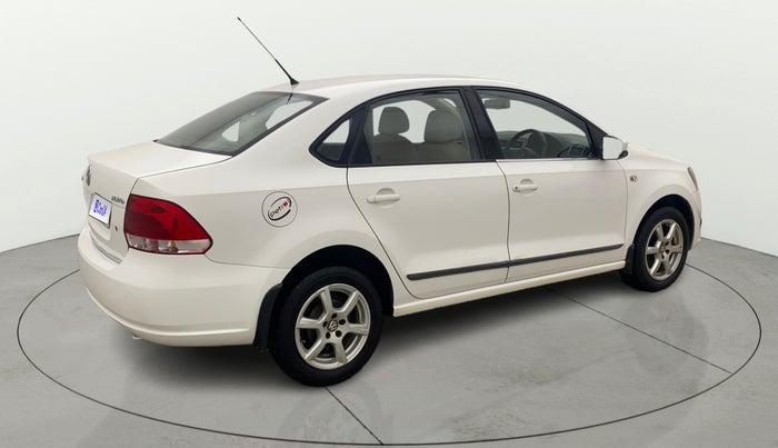 2013 Volkswagen Vento HIGHLINE 1.6 MPI, Petrol, Manual, 1,25,412 km, Right Back Diagonal