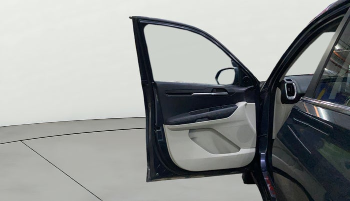 2022 KIA SONET HTX 1.0 IMT, Petrol, Manual, 27,105 km, LHS Front Door