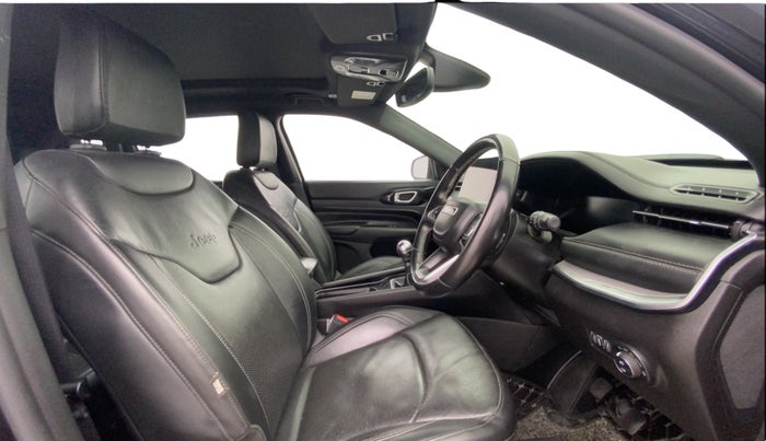 2022 Jeep Compass MODEL S (O) 2.0 DIESEL, Diesel, Manual, 89,754 km, Right Side Front Door Cabin