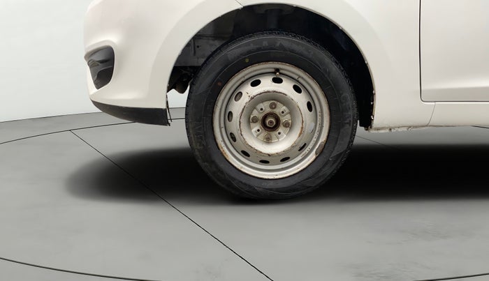 2017 Tata Zest XE PETROL, Petrol, Manual, 70,061 km, Left Front Wheel