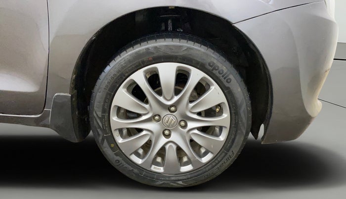 2017 Maruti Baleno ALPHA PETROL 1.2, Petrol, Manual, 70,512 km, Right Front Wheel