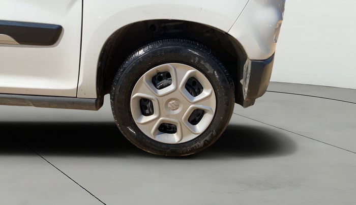 2023 Maruti S PRESSO VXI (O) AMT, Petrol, Automatic, 16,380 km, Right Front Wheel