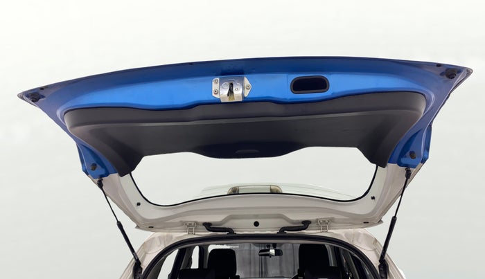 2016 Maruti Vitara Brezza ZDI PLUS, Diesel, Manual, 39,724 km, Boot Door Open