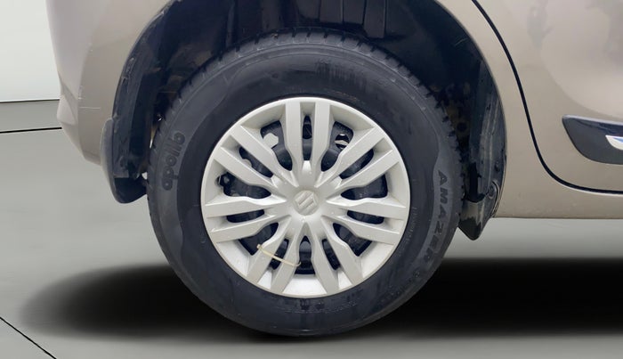 2018 Maruti Swift VXI AMT, Petrol, Automatic, 38,503 km, Right Rear Wheel
