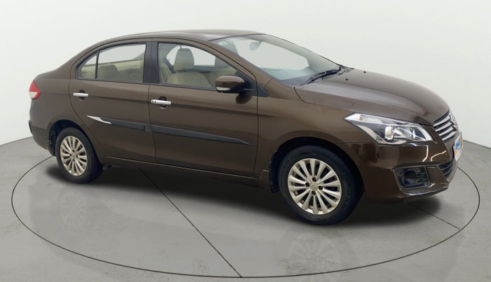 2015 Maruti Ciaz ZXI, Petrol, Manual, 38,542 km, Right Front Diagonal