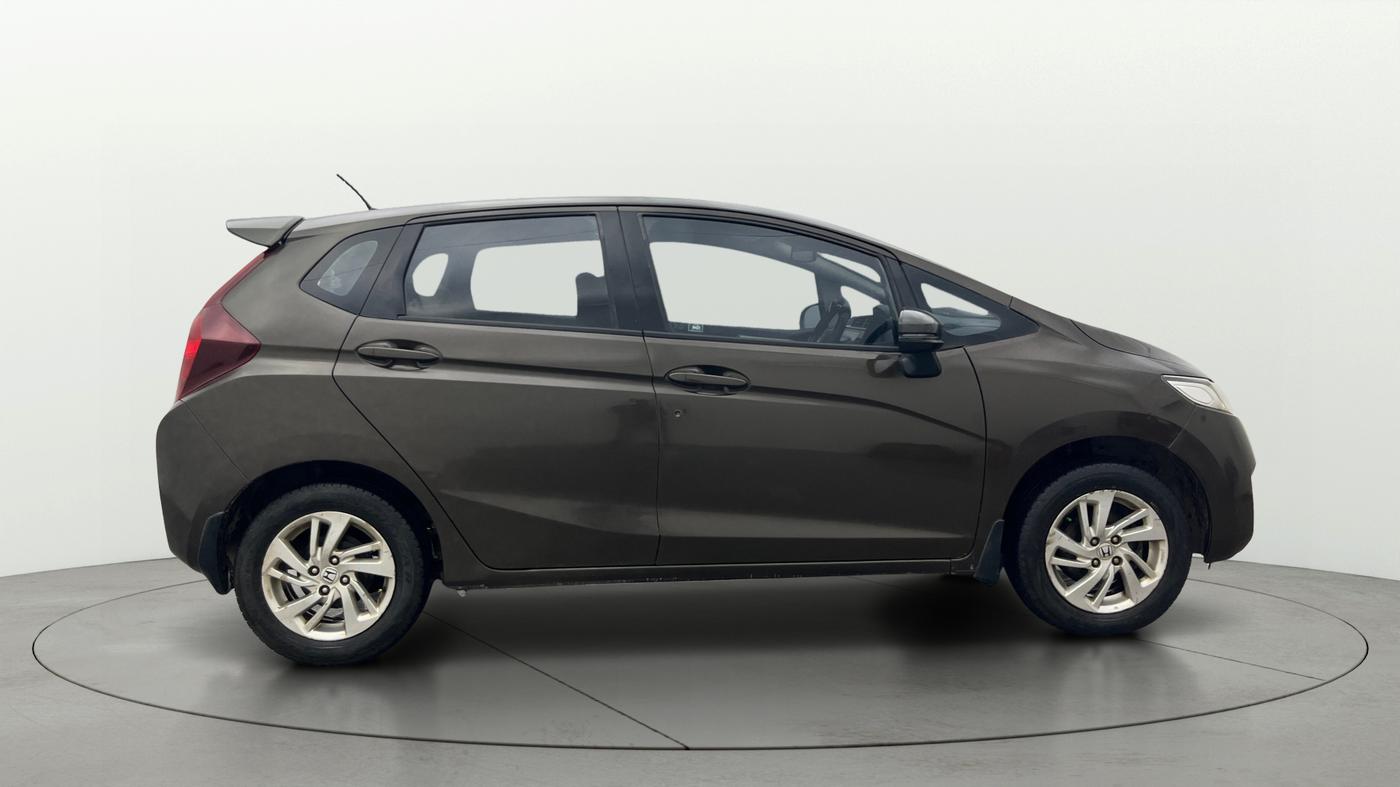 2018 Honda Jazz 1.2L I-VTEC VX, Petrol, Manual, 1,04,542 km, Right Side View