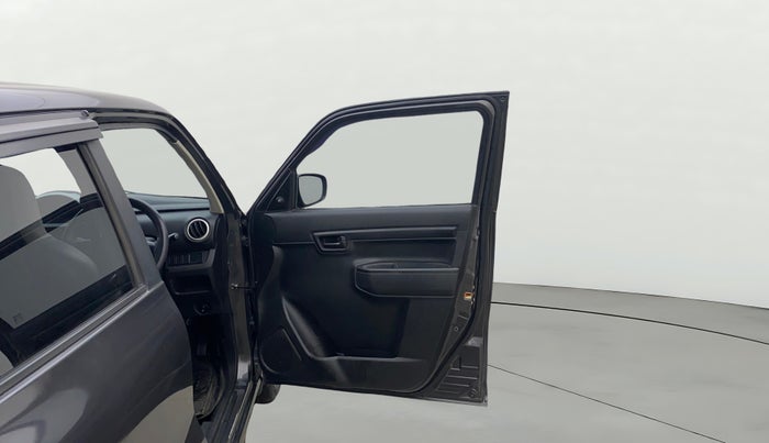 2019 Maruti S PRESSO VXI+, Petrol, Manual, 39,622 km, RHS Front Door