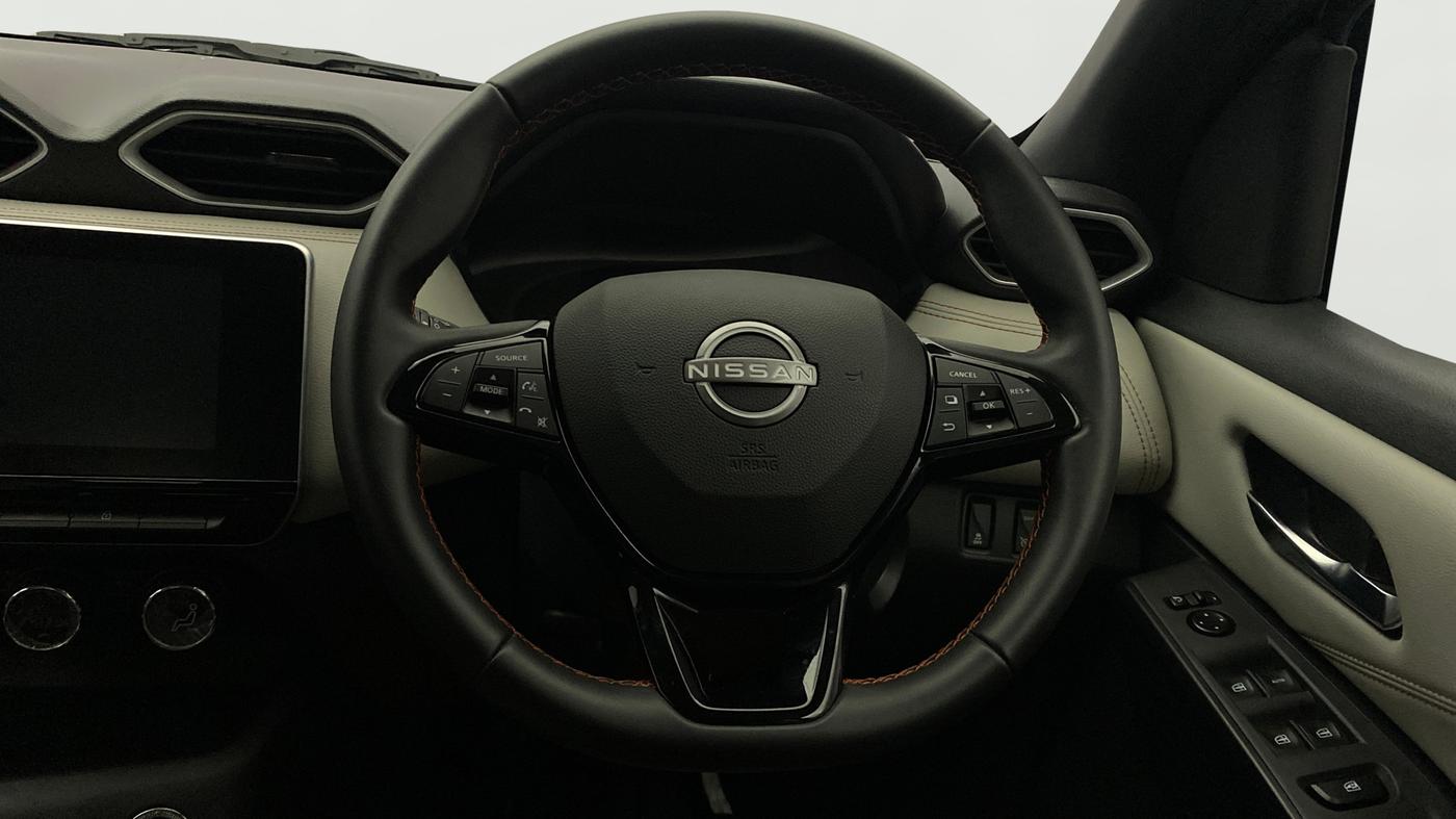 2025 Nissan MAGNITE Tekna HRAO 1.0 Turbo Petrol MT, Petrol, Manual, 6,607 km, Steering Wheel Close Up