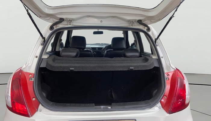 2016 Maruti Swift LXI (O), Petrol, Manual, 60,137 km, Boot Open Zoomed View
