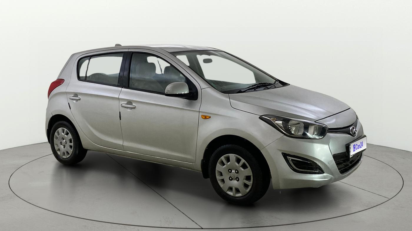 2013 Hyundai i20 MAGNA 1.2, Petrol, Manual, 48,490 km, Right Front Diagonal