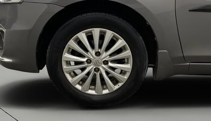 2017 Maruti Ciaz ZETA DIESEL 1.3, Diesel, Manual, 78,242 km, Left Front Wheel