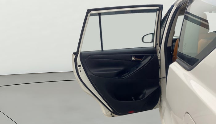 2022 Toyota Innova Crysta 2.7 GX AT 7 STR, Petrol, Automatic, 22,173 km, LHS Rear Door