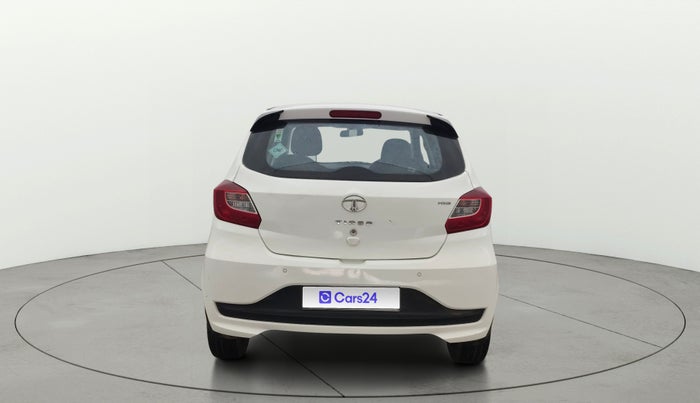 2022 Tata Tiago XT CNG, CNG, Manual, 38,996 km, Back/Rear
