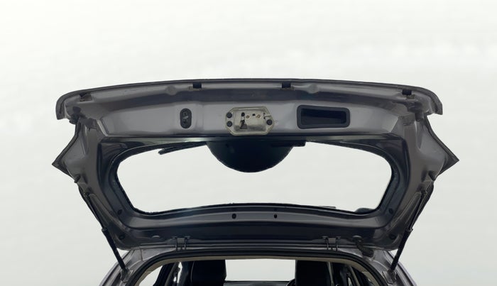 2019 Tata Tiago XZA PETROL, Petrol, Automatic, 1,35,342 km, Boot Door Open