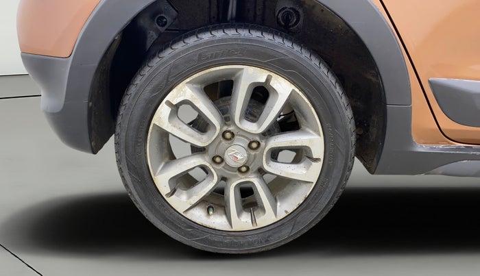 2016 Hyundai i20 Active 1.2 S, Petrol, Manual, 82,404 km, Right Rear Wheel