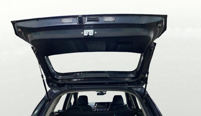 2024 KIA SONET HTK (O) 1.2 Petrol MT, Petrol, Manual, 11,521 km, Boot Door Open