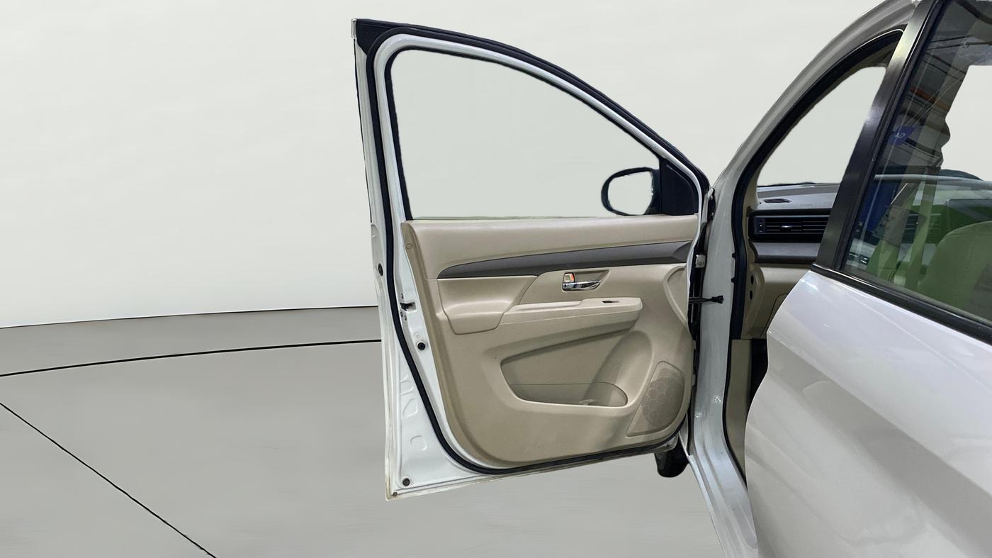 2024 Toyota RUMION S MT , Petrol, Manual, 28,039 km, LHS Front Door