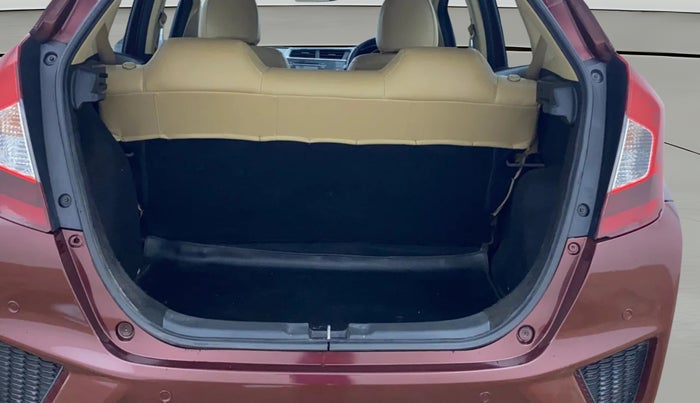 2017 Honda Jazz 1.2L I-VTEC V AT, Petrol, Automatic, 71,510 km, Boot Open Zoomed View