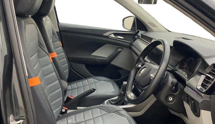 2022 Skoda KUSHAQ AMBITION 1.0L TSI AT, Petrol, Automatic, 24,579 km, Right Side Front Door Cabin