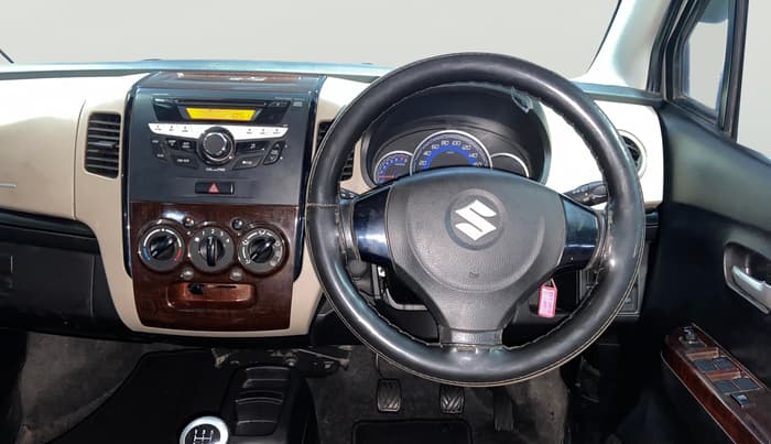 2018 Maruti Wagon R 1.0 VXI, Petrol, Manual, 38,213 km, Steering Wheel Close Up