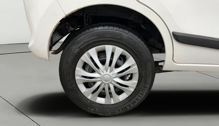 2022 Maruti Alto LXI O, Petrol, Manual, 25,849 km, Right Rear Wheel
