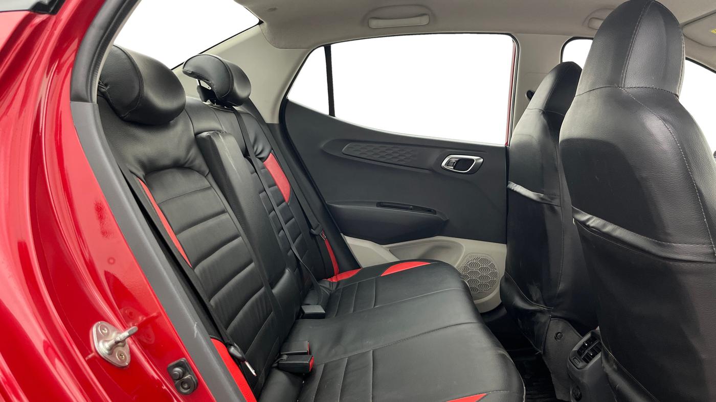 2020 Hyundai AURA SX PLUS 1.2 AMT, Petrol, Automatic, 37,944 km, Right Side Rear Door Cabin