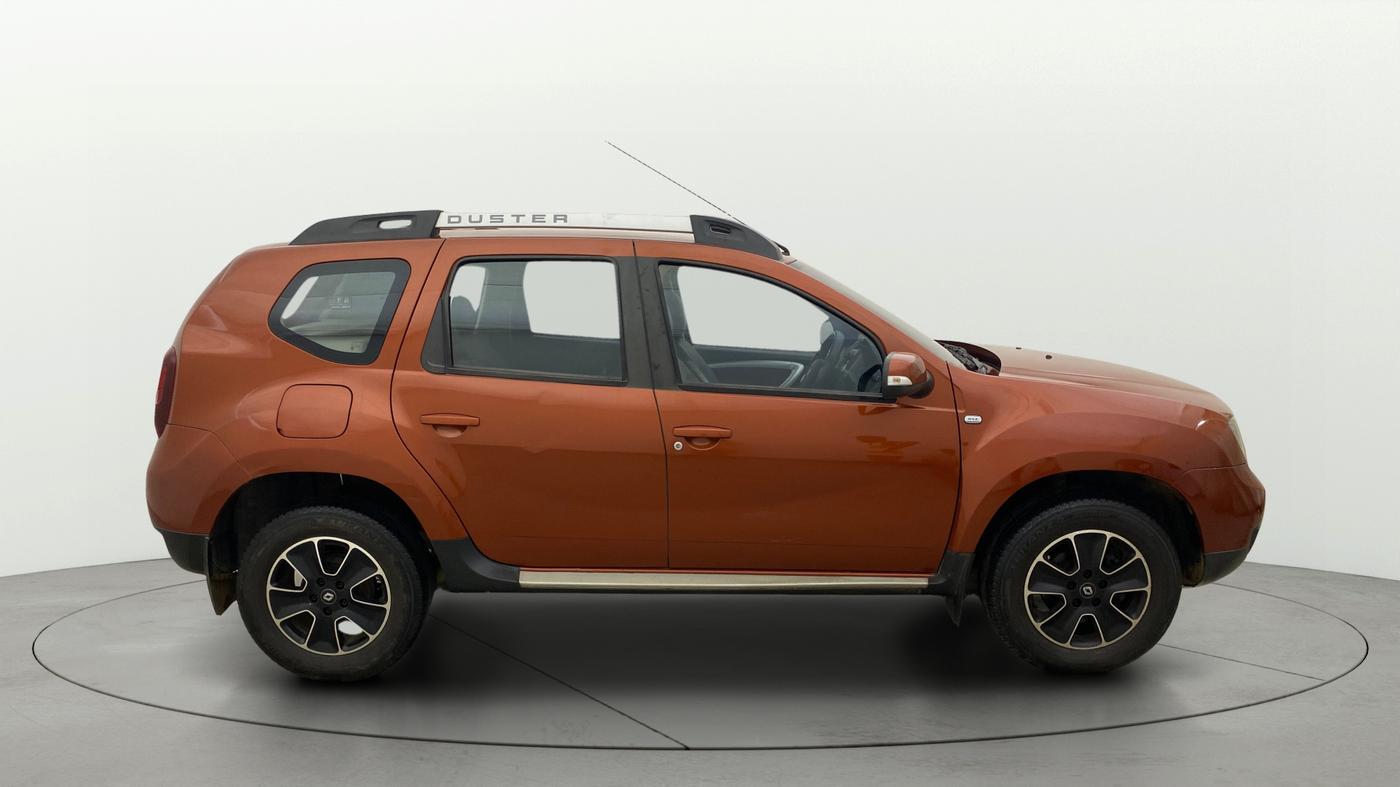 2016 Renault Duster 110 PS RXZ 4X2 AMT DIESEL, Diesel, Automatic, 96,369 km, Right Side View