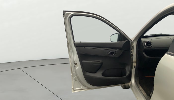 2019 Renault Kwid RXL, Petrol, Manual, 23,680 km, LHS Front Door