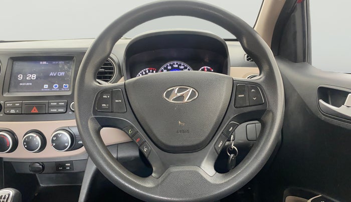 2018 Hyundai Grand i10 SPORTZ 1.2 KAPPA VTVT, Petrol, Manual, 1,02,176 km, Steering Wheel Close Up