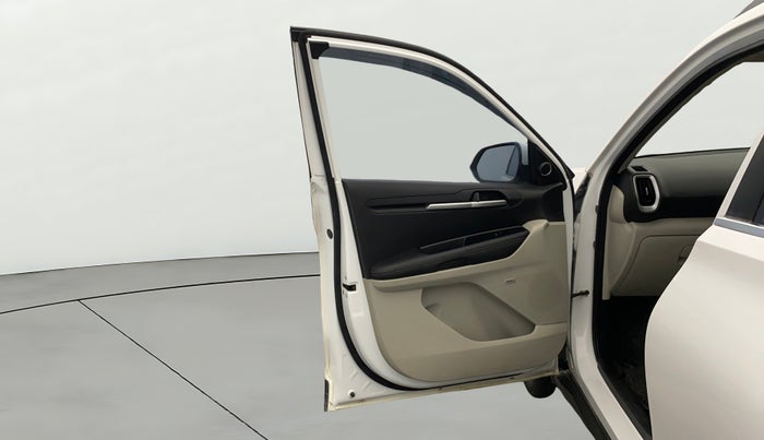 2023 KIA SONET HTX PLUS 1.5 DIESEL IMT , Diesel, Manual, 69,758 km, LHS Front Door