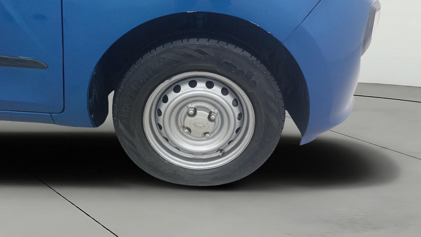 2019 Hyundai NEW SANTRO MAGNA, Petrol, Manual, 53,761 km, Right Front Wheel