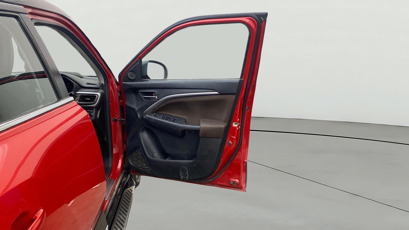 2023 Maruti BREZZA ZXI + SMART HYBRID DUAL TONE, Petrol, Manual, 39,742 km, RHS Front Door