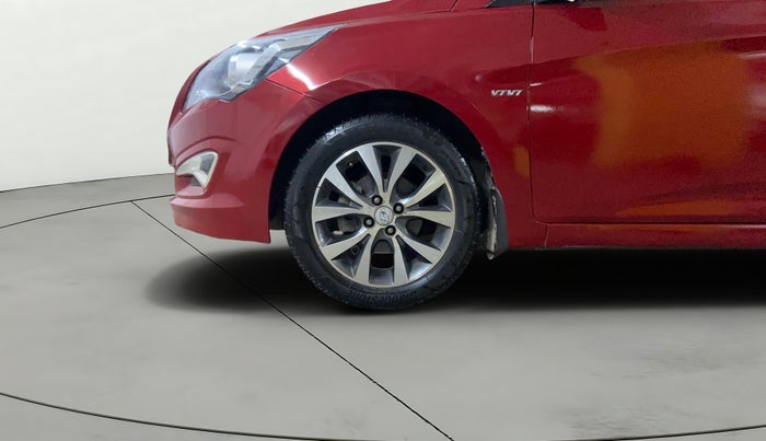 2016 Hyundai Verna 1.6 VTVT SX AT, Petrol, Automatic, 69,543 km, Left Front Wheel