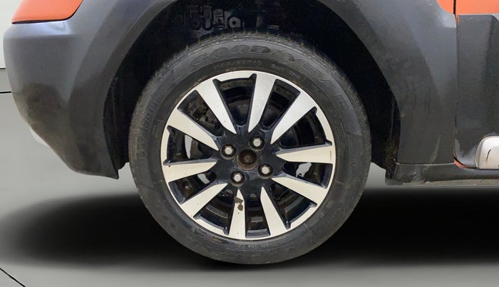 2014 Toyota Etios CROSS 1.2 G, Petrol, Manual, 44,728 km, Left Front Wheel