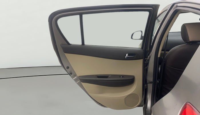 2012 Hyundai i20 MAGNA 1.4 CRDI, Diesel, Manual, 1,44,594 km, LHS Rear Door