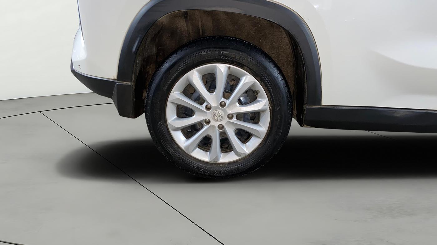 2024 Toyota URBAN CRUISER HYRYDER S AT NEO DRIVE, Petrol, Automatic, 40,789 km, Right Rear Wheel
