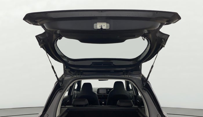 2025 Hyundai EXTER SX 1.2 MT Knight Edition Hy-CNG Duo, CNG, Manual, 4,273 km, Boot Door Open