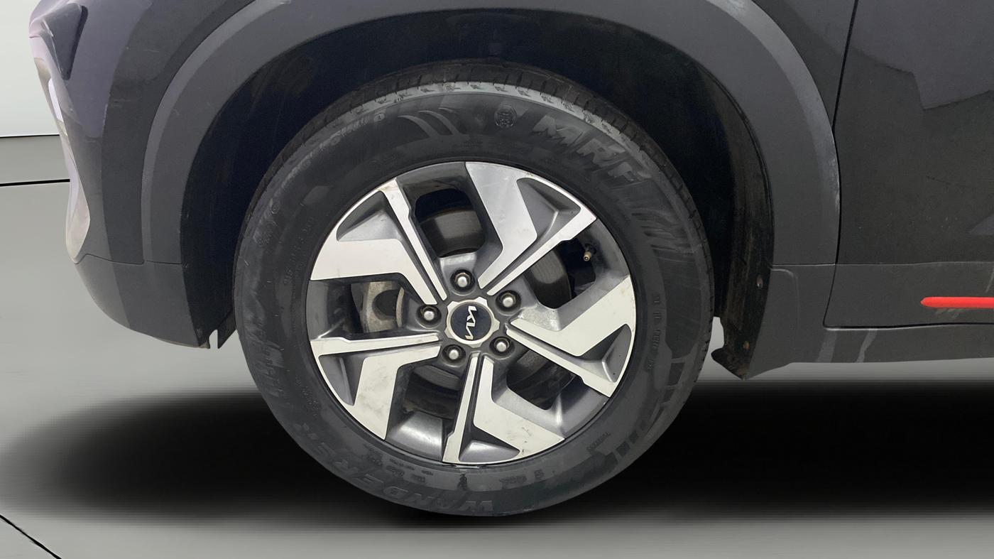 2021 KIA SONET HTX 1.5 AT, Diesel, Automatic, 1,38,639 km, Left Front Wheel