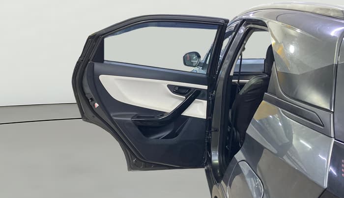 2025 Tata NEXON Pure Plus 1.2 iCNG 6MT, CNG, Manual, 12,630 km, LHS Rear Door