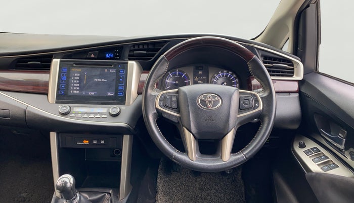 2016 Toyota Innova Crysta 2.4 VX 8 STR, Diesel, Manual, 67,078 km, Steering Wheel Close Up